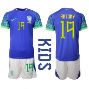 Lacne Dětský Futbalové dres Brazília Antony #19 MS 2022 Krátky Rukáv - Preč (+ trenírky)